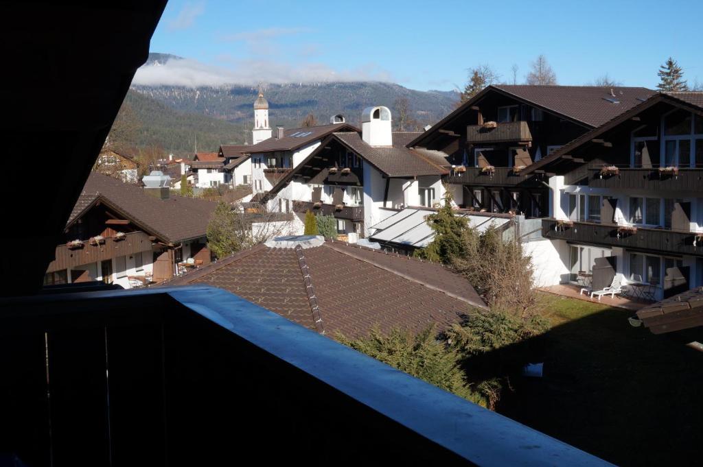 Gaestehaus Brigitte Garmisch-Partenkirchen Exterior photo